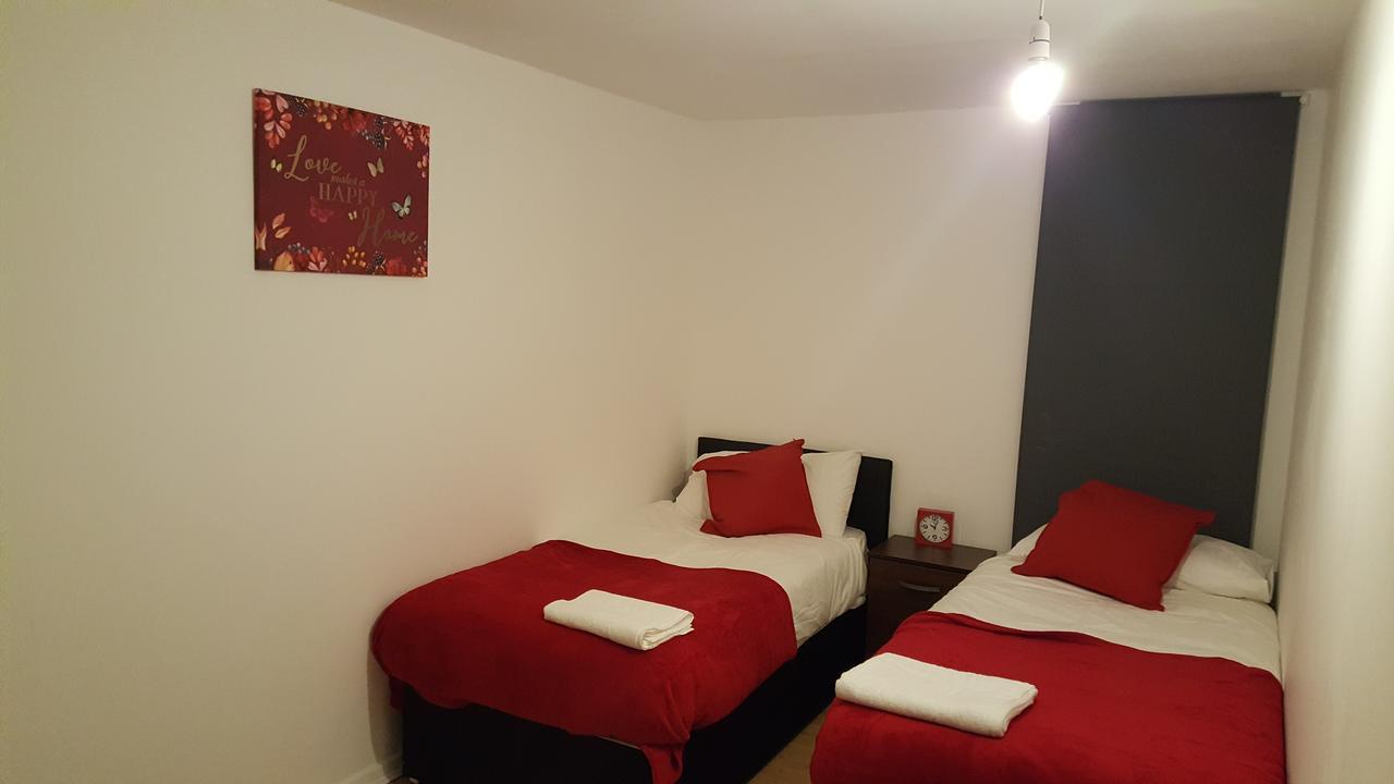 Vetrelax Basildon Newly Refurbished 3Bed House Aparthotel Екстериор снимка